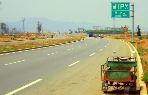 Hitchhiking in China